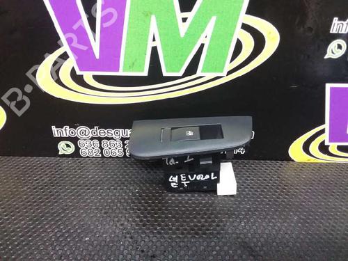 Used Left rear window switch CHEVROLET EPICA (KL1_) [2004-2011]  10260782