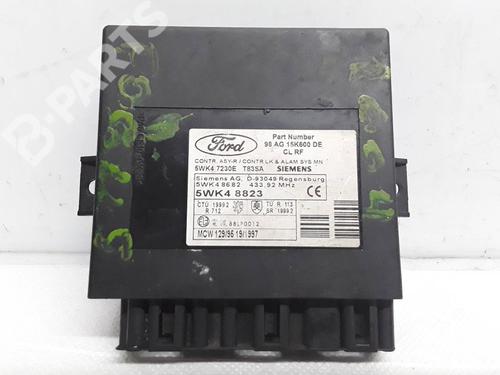 Used Comfort control module Comfort control module FORD FOCUS I (DAW, DBW) [1998-2009] 8391038 8391038