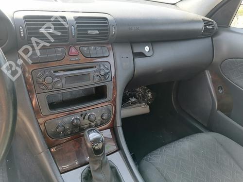 Computer motormanagement MERCEDES-BENZ C-CLASS (W203) C 220 CDI (203.006, 203.008) | BP8496133M57 