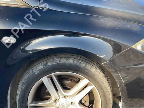 right-front-fenders-seat-leon-1p1-2005-2006-2007-2008-2009-2010-2011-2012-2013-39514091 main image