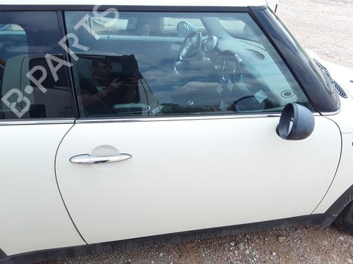 Used Right front door MINI MINI (R50, R53) One (90 hp) 13403233