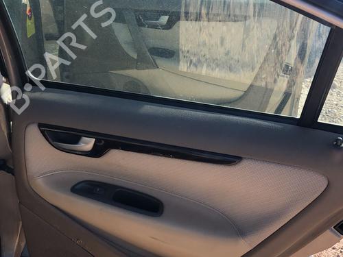 Windscreen washer tank VOLVO S60 I (384) D5 | BP31264982C113 