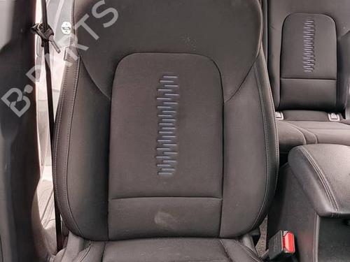 Used Right front seat Right front seat 39537877 39537877