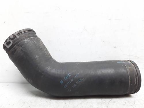 Used Intercooler pipe VW POLO (9N_, 9A_) 1.4 16V (75 hp) 14139174