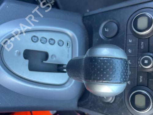 Gear lever NISSAN QASHQAI I (J10, NJ10) 2.0 BP22714535M90