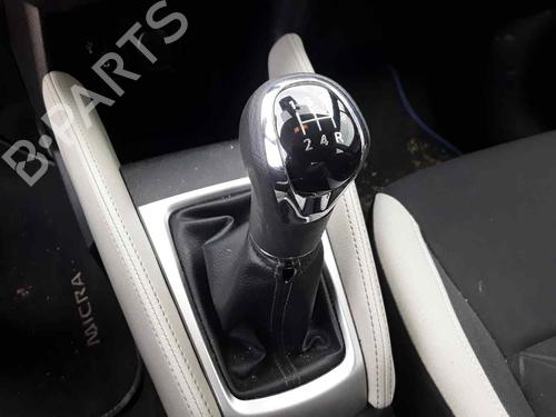 Used Gear lever NISSAN MICRA V (K14) [2016-2025]  24360771