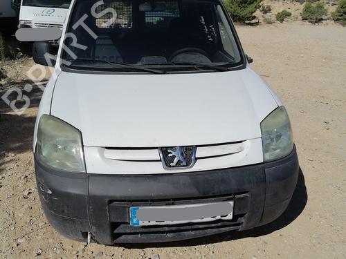Left taillight PEUGEOT PARTNER MPV (5_, G_) 1.9 D 4x4 | BP10171284C34 