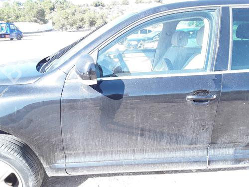 Dør venstre foran VW TOUAREG (7LA, 7L6, 7L7) 2.5 R5 TDI (174 hp) 17643354