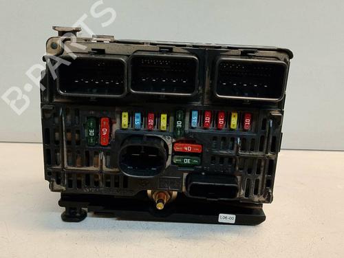 Used Fuse box Fuse box CITROËN C4 I (LC_) [2004-2014] 40281933 40281933