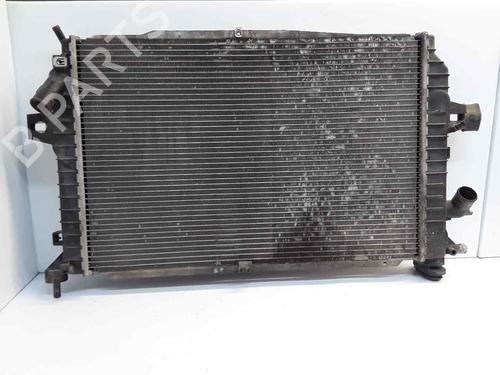 Used Water radiator Water radiator OPEL ZAFIRA / ZAFIRA FAMILY B (A05) [2005-2019] 34707658 34707658