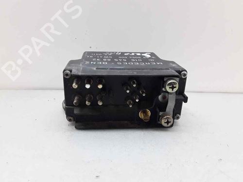 Module électronique MERCEDES-BENZ E-CLASS (W210) E 300 D (210.020) | BP22898115M83 