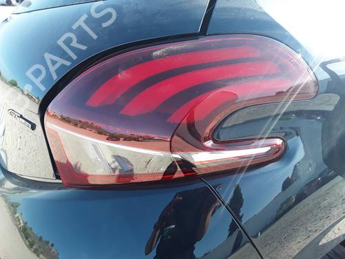 Used Right taillight PEUGEOT 208 I (CA_, CC_) 1.4 VTi (95 hp) 8168272