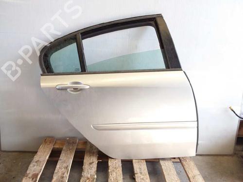 Used Right rear door RENAULT LAGUNA III (BT0/1) 2.0 dCi (BT07, BT0J, BT14, BT1A, BT1S) (131 hp) 7471676