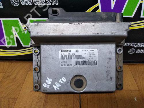 Used Engine control unit (ECU) PEUGEOT 406 (8B) [1995-2005]  7467750