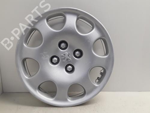 Used Hub cap PEUGEOT 406 (8B) 1.9 TD (92 hp) 25818413