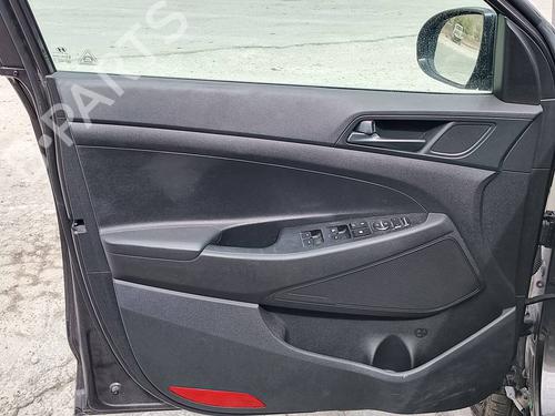 Used Front left panel Front left panel 39537873 39537873
