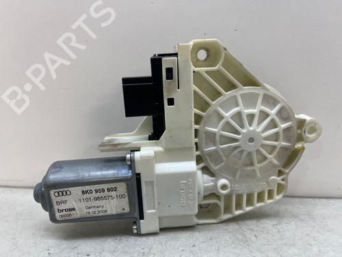 Right front window motor AUDI A4 B8 (8K2) 2.0 TDI 8K0959802 |