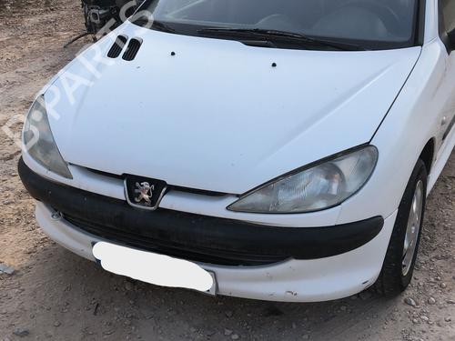Fuse box PEUGEOT 206 Hatchback (2A/C) 1.4 HDi eco 70 | BP22897985E1 