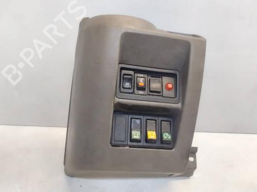 Used Switch Switch RENAULT LAGUNA III (BT0/1) 2.0 dCi (BT07, BT0J, BT14, BT1A, BT1S) (131 hp) 39960656 39960656