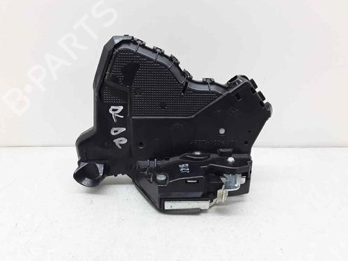 Used Front right lock TOYOTA AURIS (_E18_) 1.8 Hybrid (ZWE186_, ZWE186R) (136 hp) 23434172
