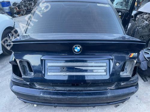 Bagklap CC/Kombi-Coupé BMW 3 (E46) 320 d (136 hp) 31139477