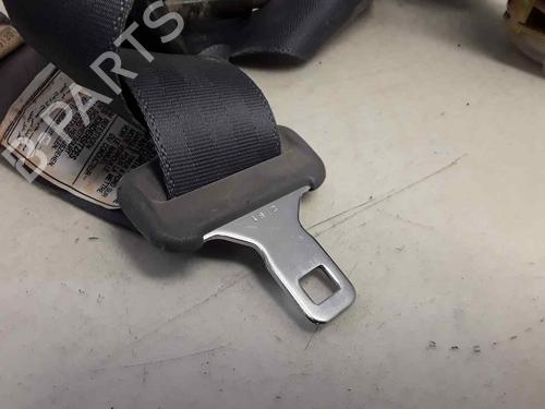 Rear right seatbelt TOYOTA RAV 4 II (_A2_) 2.0 4WD (ACA21, ACA20) | BP13733279I28 