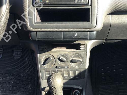 Låskiste VW POLO (6N2) | BP30599103M86