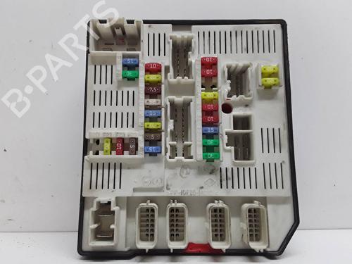 Used Fuse box RENAULT MEGANE III Hatchback (BZ0/1_, B3_) 1.5 dCi (BZ09, BZ0D, BZ1W, BZ29, BZ14) (110 hp) 9809854