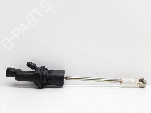 Used Clutch slave cylinder CITROËN C4 I (LC_) [2004-2014]  14139289