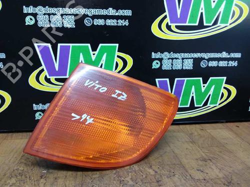 Used Left front indicator MERCEDES-BENZ VITO Van (W638) 112 CDI 2.2 (638.094) (122 hp) 7469091