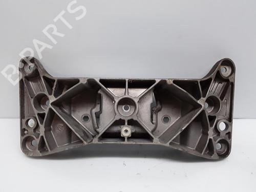 Used Support BMW 5 (F10) [2009-2016]  14142321
