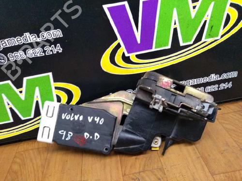 Used Front right lock VOLVO V40 Estate (645) 1.9 DI (115 hp) 7468668