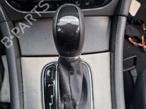 Used Gear lever MERCEDES-BENZ C-CLASS (W203) C 220 CDI (203.006) (136 hp) 31906675