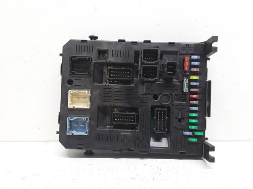 Sikringsdose CITROËN C4 Picasso I MPV (UD_) 2.0 HDi 138 (136 hp) 17961945