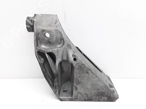 Used Engine mount BMW X5 (E70) 3.0 d (235 hp) 8902515