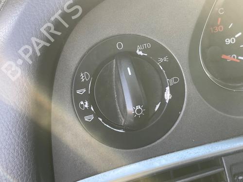 Comutador luzes AUDI A6 C6 (4F2) [2004-2011]  31118005