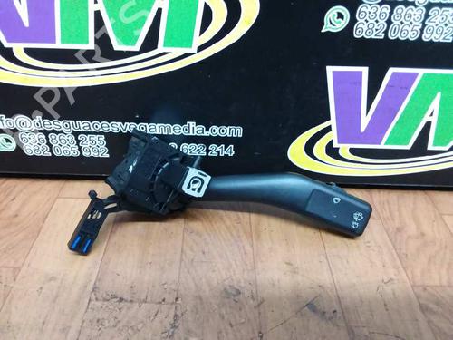Used Steering column stalk SEAT LEON (1P1) [2005-2013]  8275446