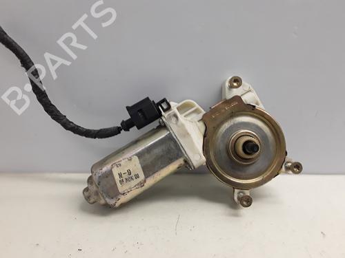 Right front window motor FORD FOCUS I (DAW, DBW) 1.8 16V | BP17574141E20