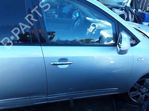 Dør højre fortil KIA CARENS III MPV (UN) 2.0 CRDi 140 (140 hp) 32036459