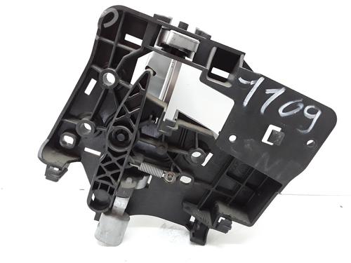 Interior handle PEUGEOT PARTNER Box Body/MPV 1.6 HDi 16V 4x4 | BP8871938I7 