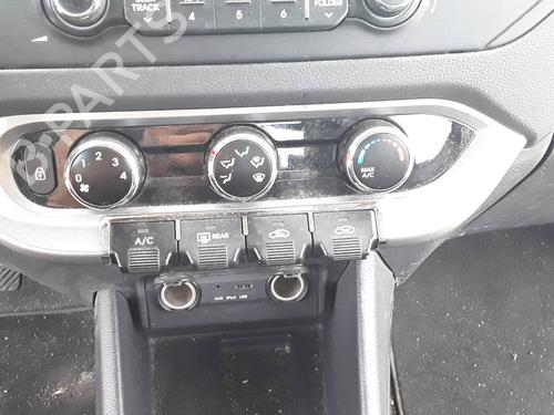 Used Climate control KIA RIO III (UB) 1.1 CRDi (75 hp) 15271595
