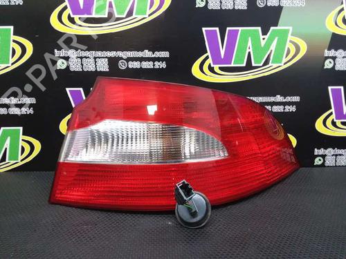 Used Right taillight SKODA SUPERB III Estate (3V5) [2015-2025]  12317635