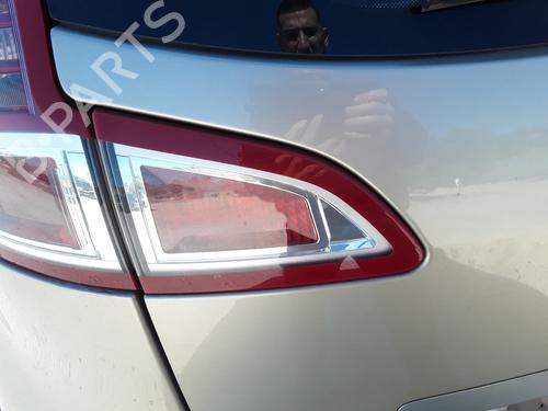 Used Left tailgate light RENAULT SCÉNIC III (JZ0/1_) 1.5 dCi (106 hp) 17909451
