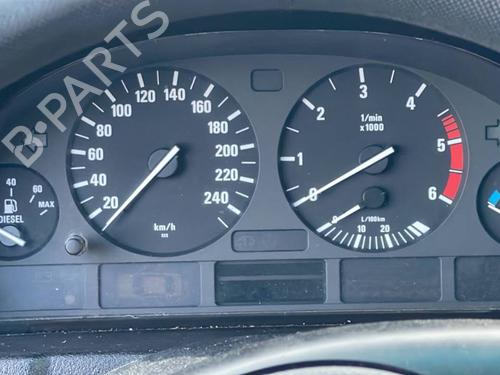 Used Instrument cluster Instrument cluster 39570643 39570643