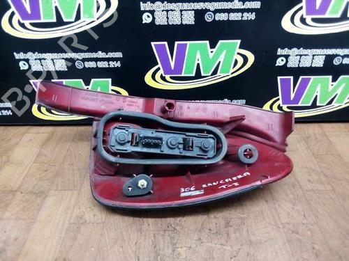 Left taillight PEUGEOT 306 Break (7E, N3, N5)  | BP7468517C34 