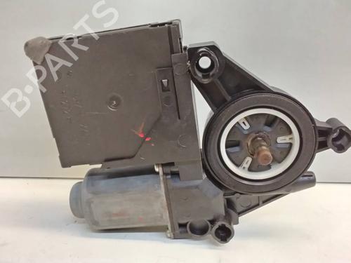 Left front window motor VW GOLF V (1K1) | BP39537859E21 - Image 3