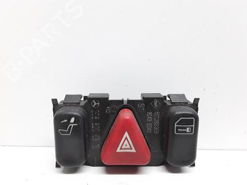 Used Warning switch MERCEDES-BENZ C-CLASS (W202) C 200 CDI (202.134) (102 hp) 9124862