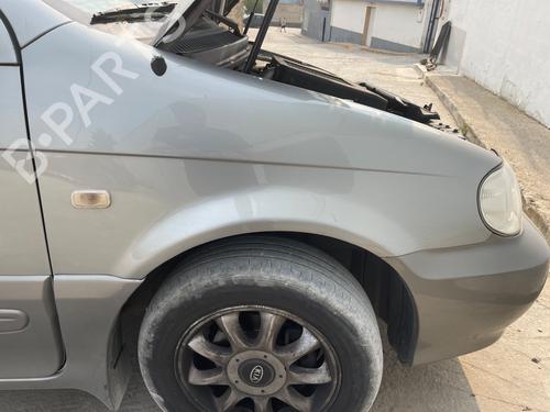 Used Right front fenders KIA CARNIVAL II (GQ) [1999-2007]  27440637