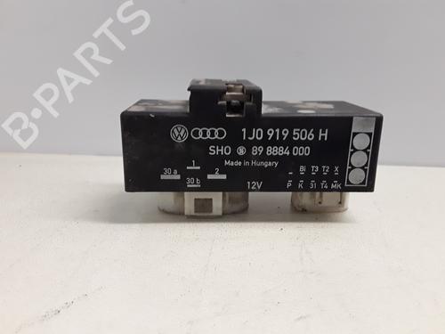 Used Electronic module Electronic module SEAT LEON (1M1) 1.6 16 V (105 hp) 16241305 16241305