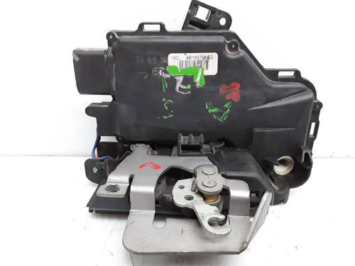 Venstre foran lås AUDI A4 B6 (8E2) 2.0 (130 hp) 8240350